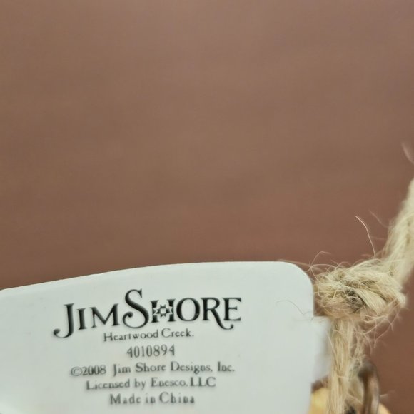 Jim Shore Christmas Scene Diorama; Hanging Ornaments; Family Tree Santa - Picture 8 of 10